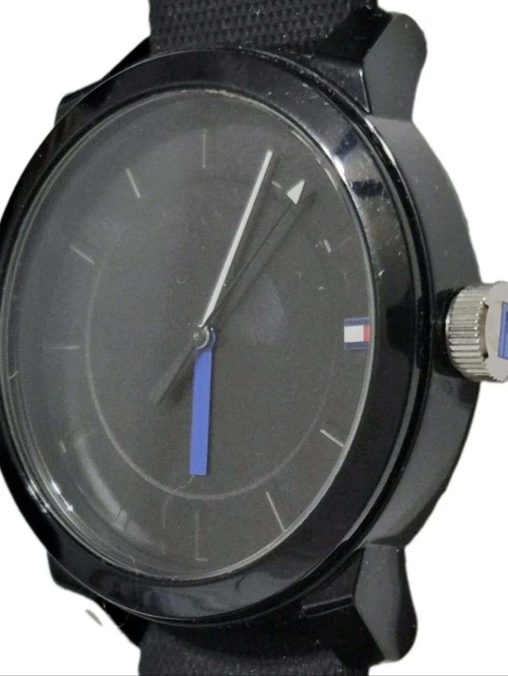 Tommy Hilfiger Men's Quartz Watch. ~ New Batt.